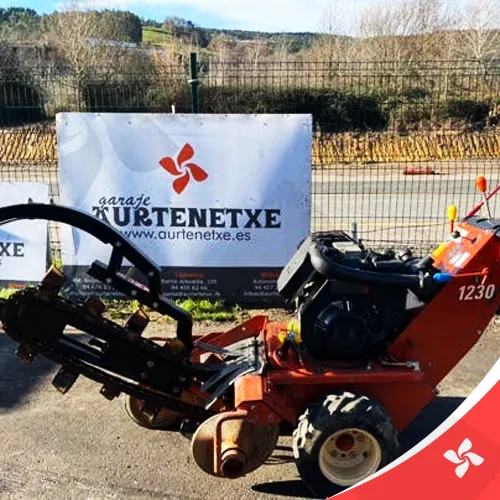 Zanjadora Hidraulica DITCH-WITCH 1230